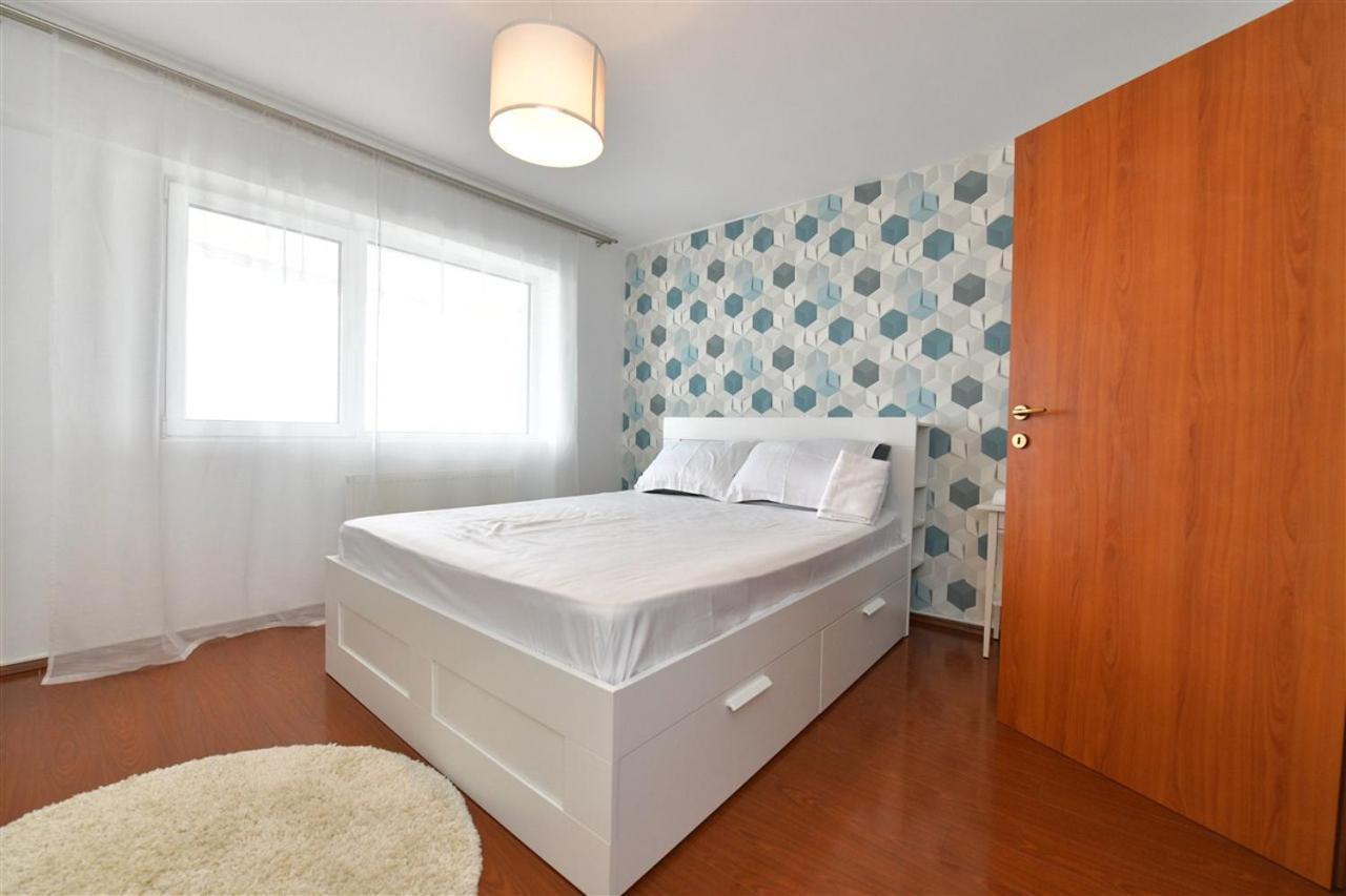 Apartament Lux 1 Mai Pod 부쿠레슈티 외부 사진